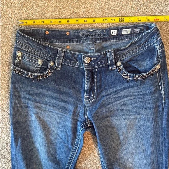 Women's Blue Jeans - Picture 3 of 10